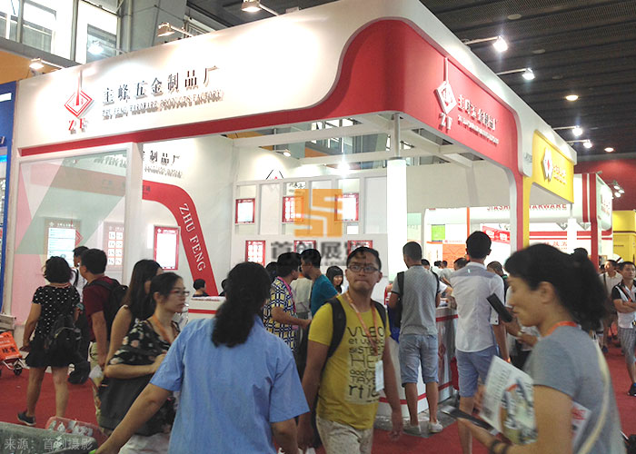 主峰五金制品廠 展臺(tái)設(shè)計(jì)方案(圖1) 主峰五金制品廠 展臺(tái)設(shè)計(jì)方案(圖1)